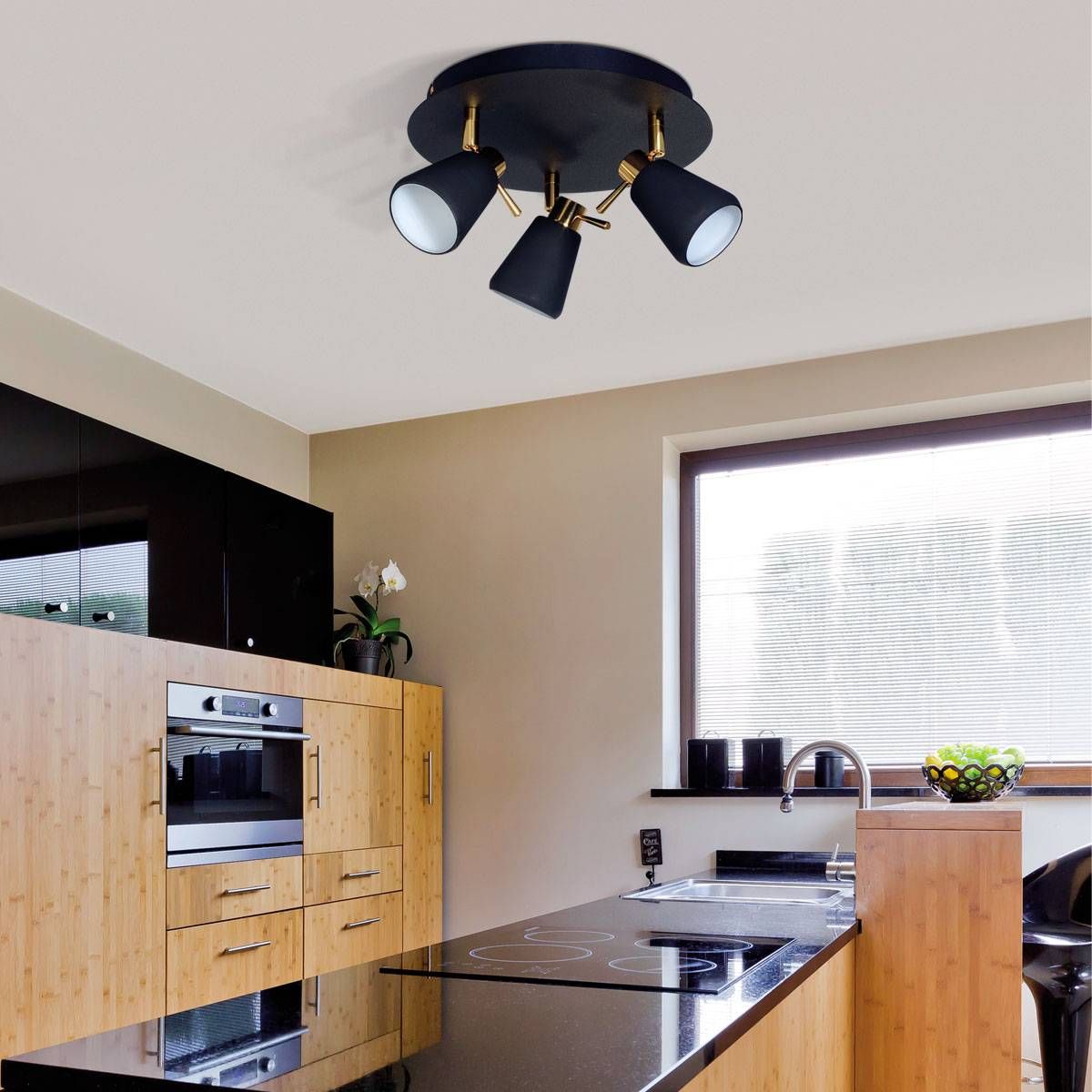 Aplique Uno Color Negro-Oro Lámpara G9 Led 220V 4W